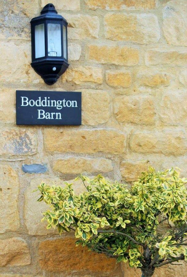 Boddingtons Barn @ Norton Grounds
